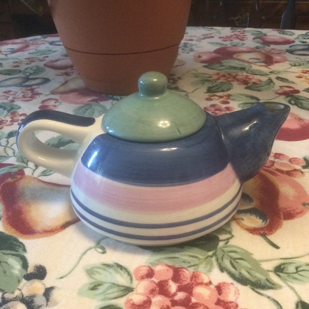 Vintage Small ceramic tea pot with cap. BUNDLE and save!